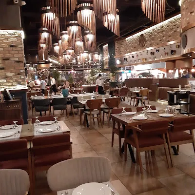 Abbara Et Sarayı