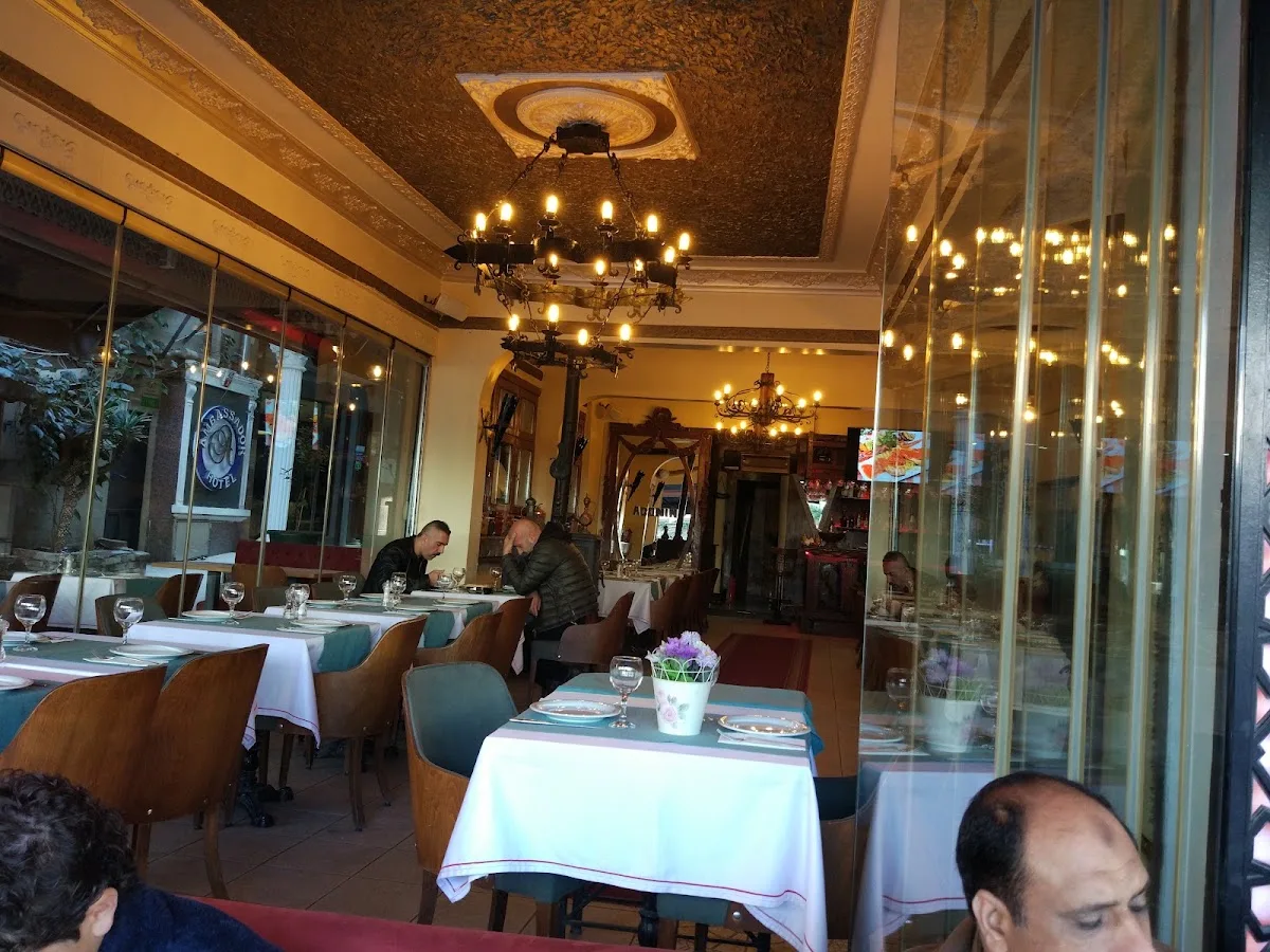Adonin Restaurant