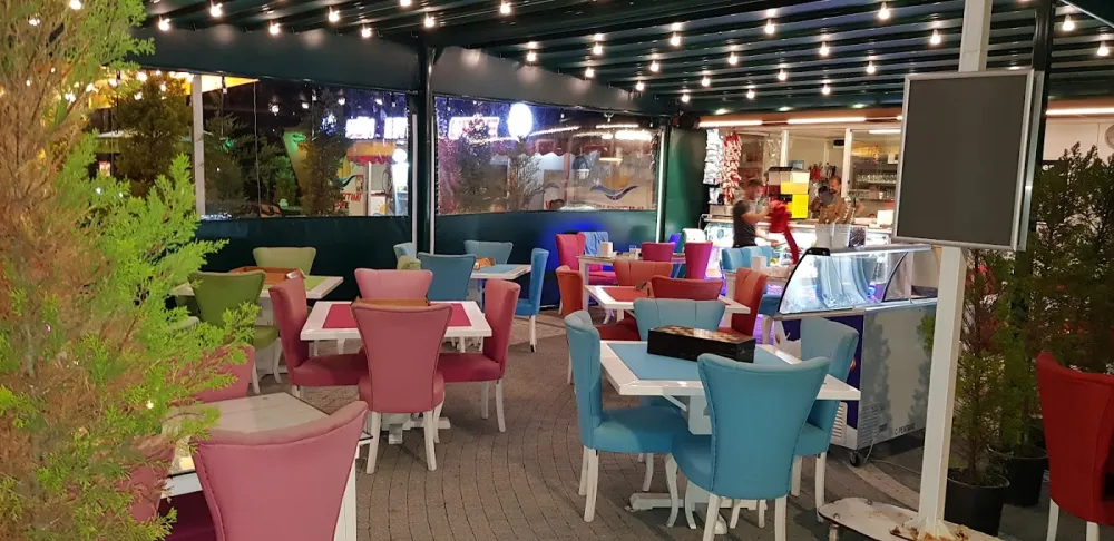 Bi'yer Cafe Bistro