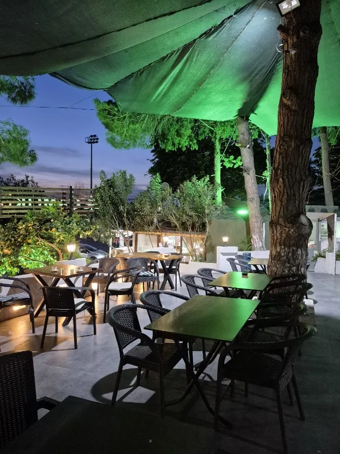 Çamlık Cafe & Restaurant