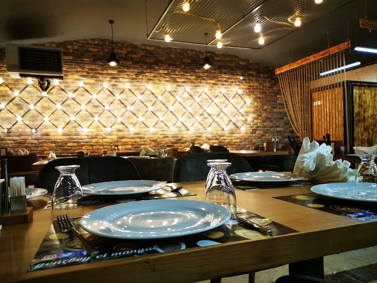 Arnavutköy'ın Popüler Mekanı: Gençbey Restaurant Detaylı Menü ve Müşteri Yorumları İncelemesi