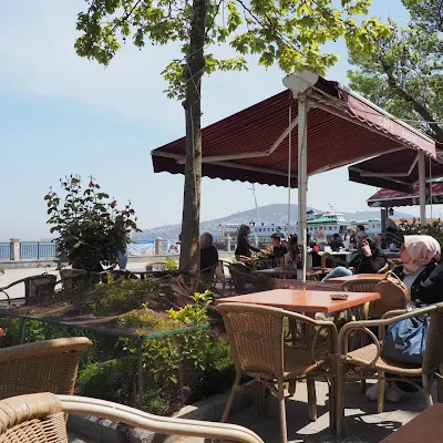 Heyamola Restaurant