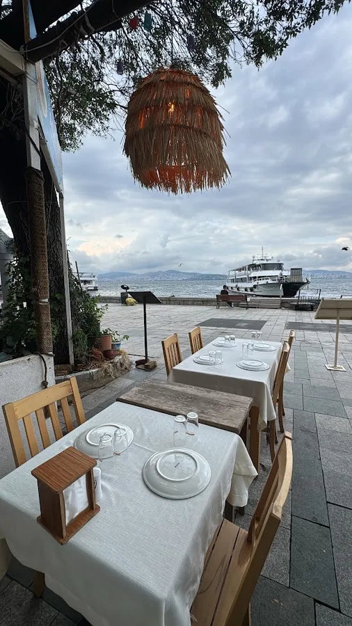 Heybeliada Barba Yani Rakı Balık