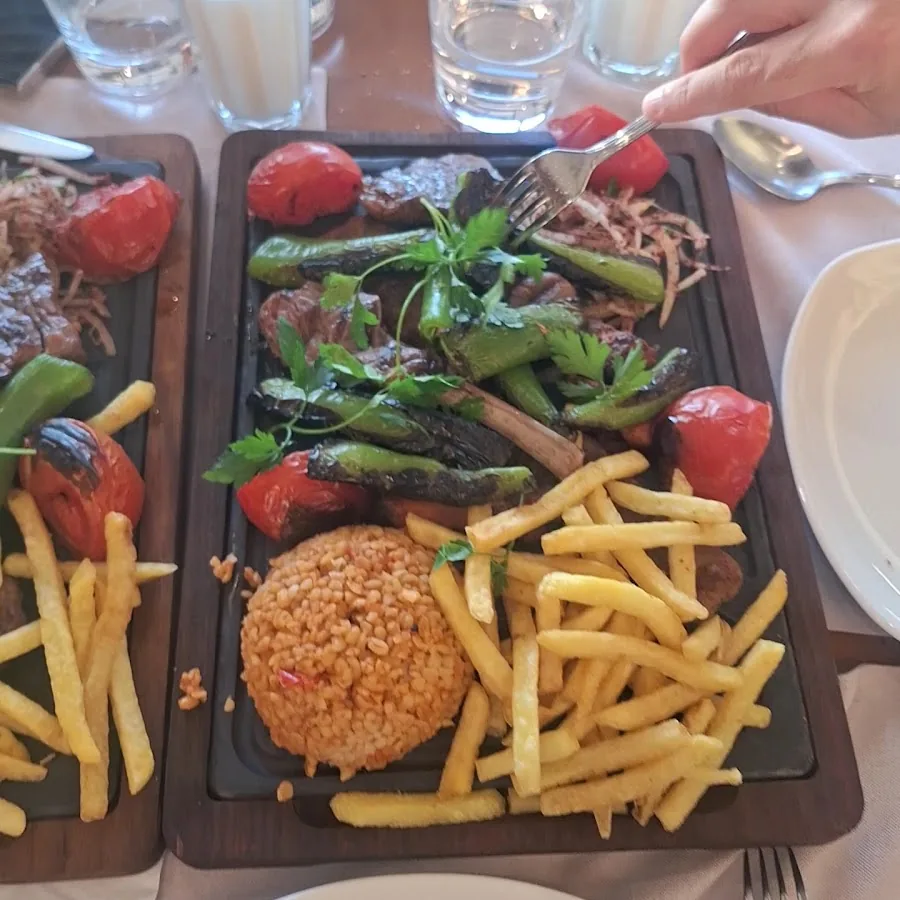 Hünkar Köşk Menü ve Lezzet Sunumları