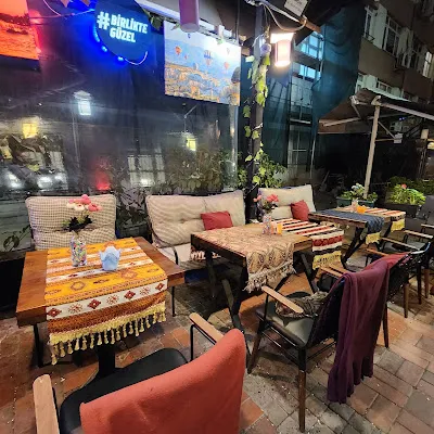Huzur Cafe & Restaurant