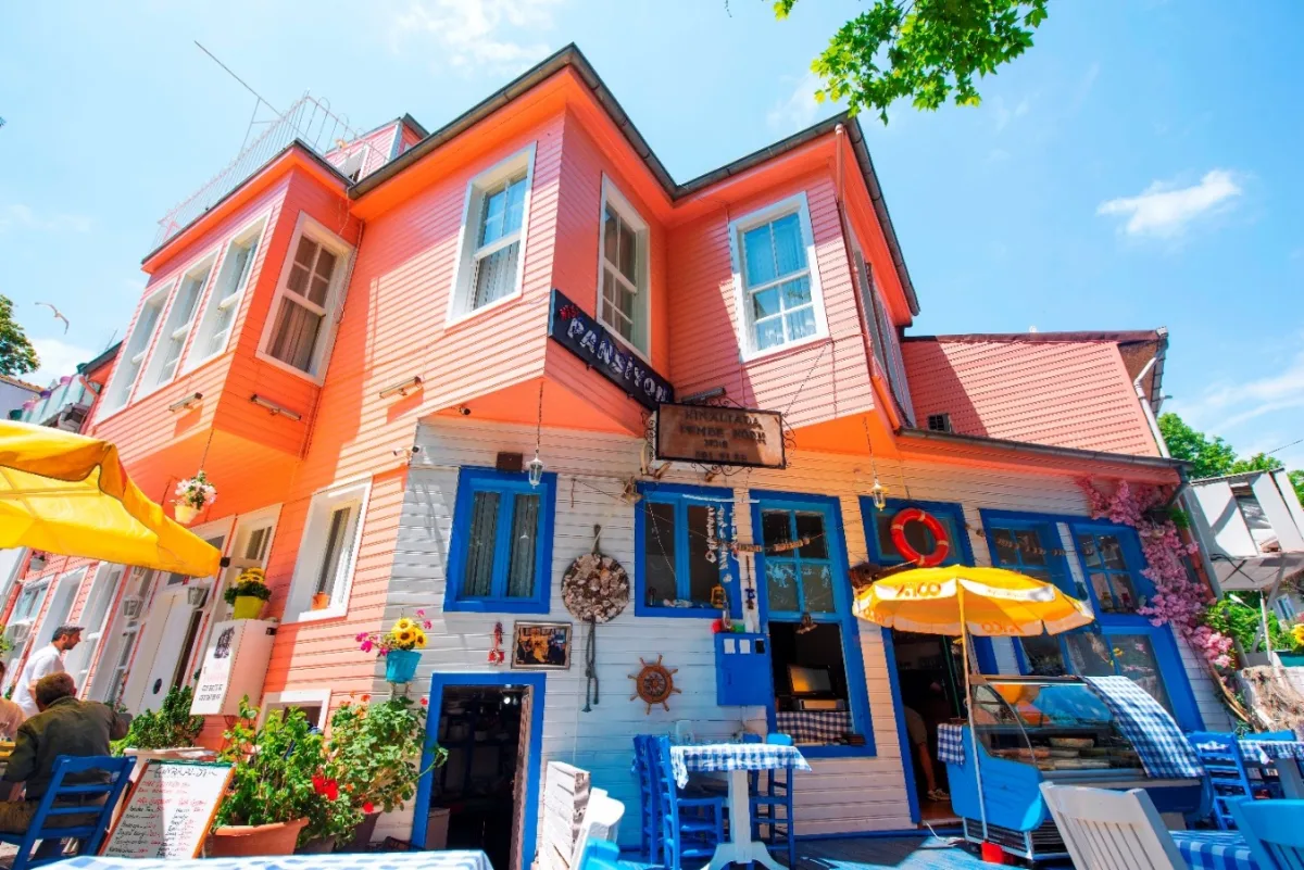 Kınalıada Nisi Pansiyon & Restoran