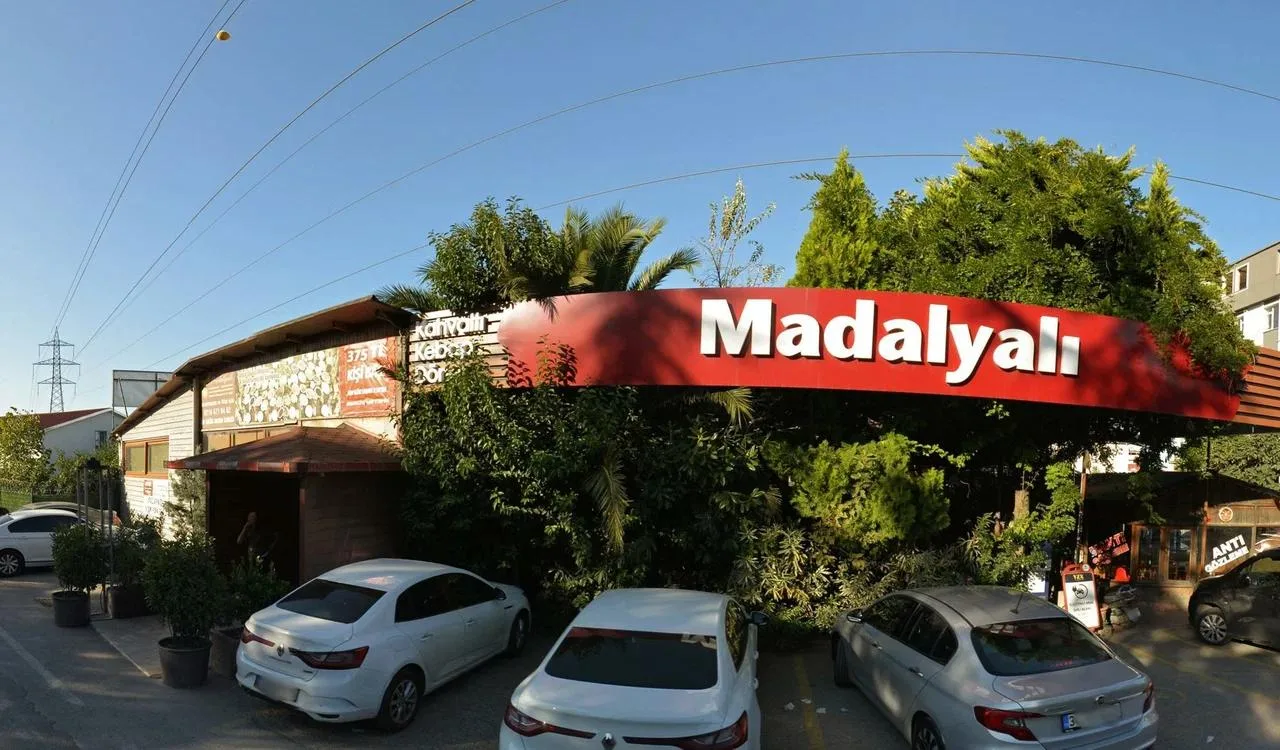 Madalyalı Restoran - Ataşehir