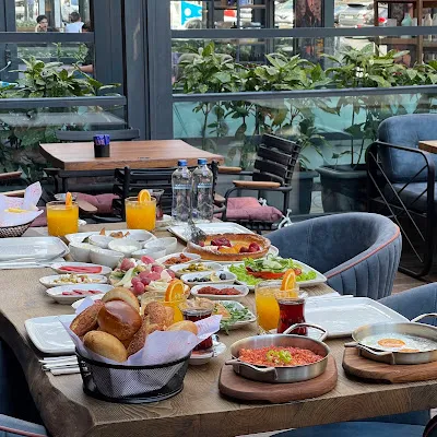 Maryco Cafe Restaurant