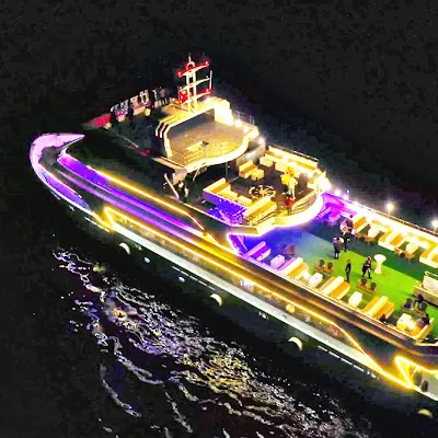Mega Lüfer Yachts | Bosphorus Dinner Cruise İstanbul | Sunset & Daytime Tours