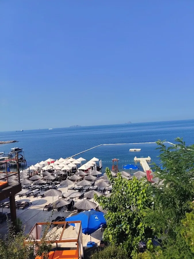 Noya Beach