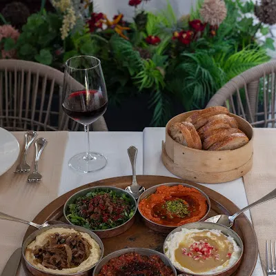 Nuz Restaurant | Sultanahmet Garden Restaurant