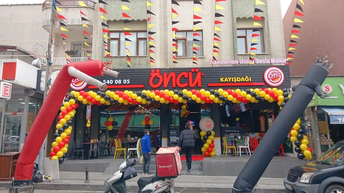 Öncü Döner