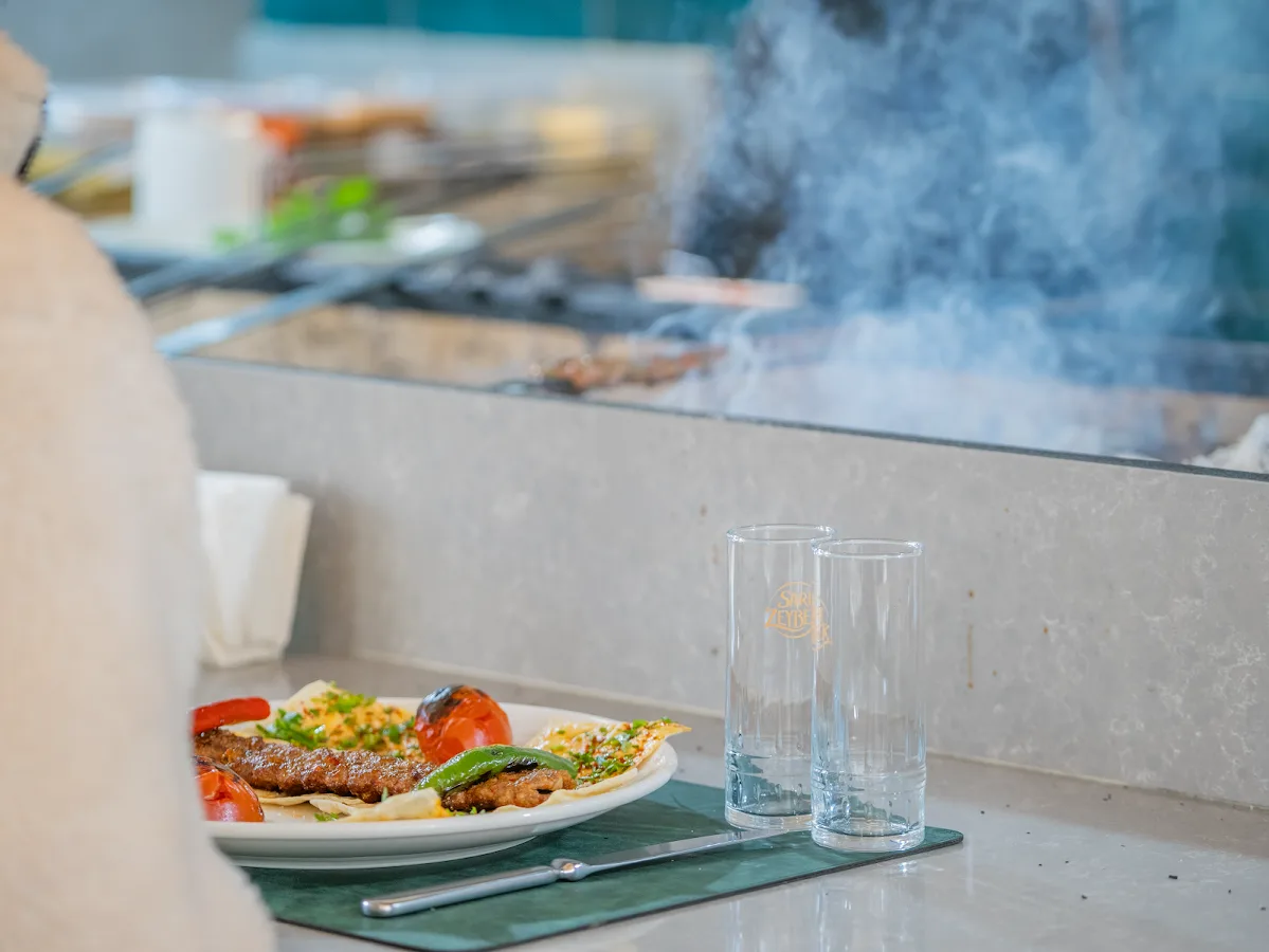 Pera Restaurant