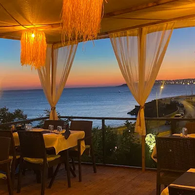 Pera Teras Restaurant