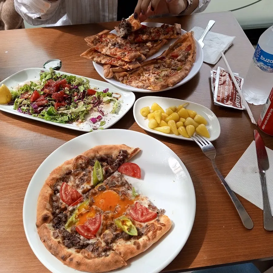 Pınar Kebap Karadeniz Pide Salonu