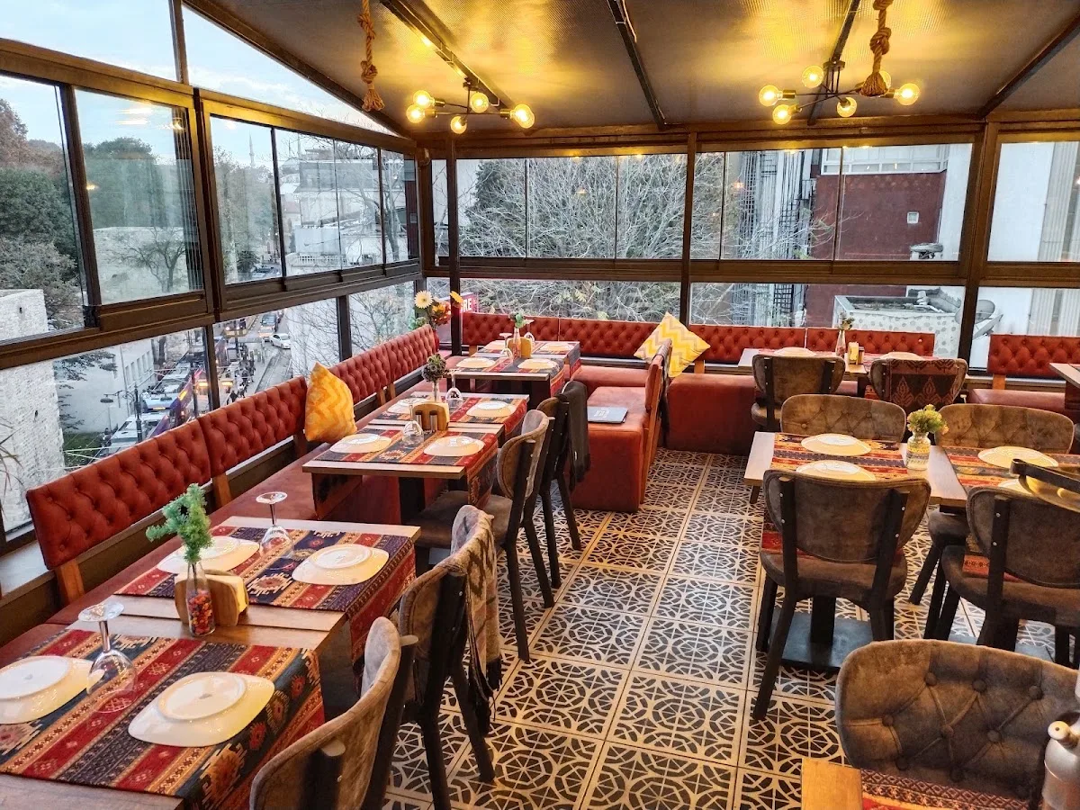 Pleasure Terrace Roof Restaurant İn Istanbul