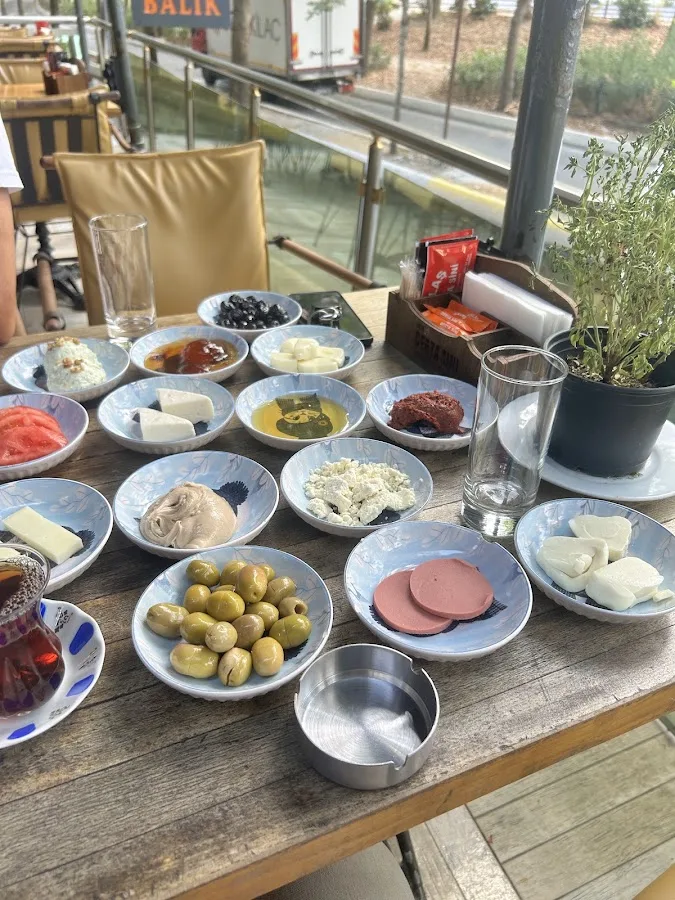 Salaş Derya Sini Restaurant