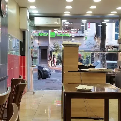 Şanlıoğlu Közde Künefe