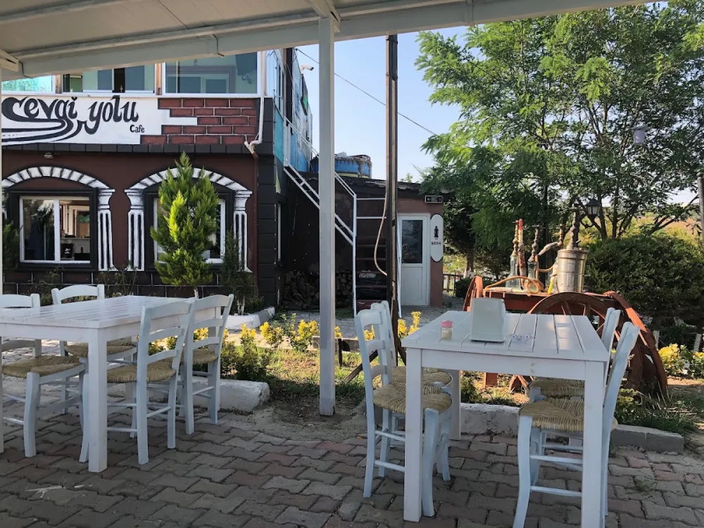 Sevgi Yolu Cafe Restaurant Beylikdüzü
