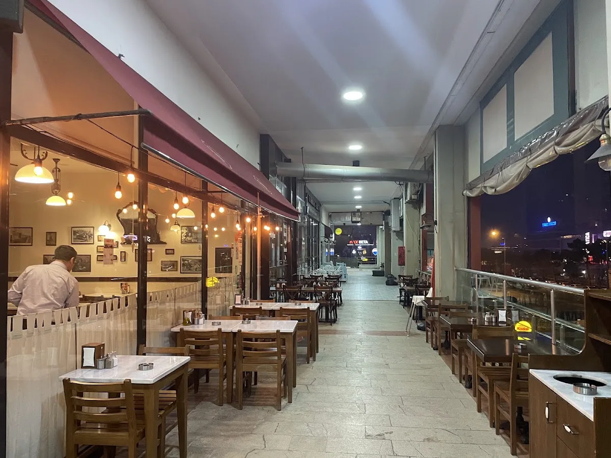 Vefalı Köfteci Ataşehir