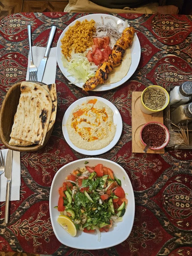 Ziya Baba Türk Mutfağı Slow Food Kebap Dürüm Anatolian Brekfast Cheap Food Helal Food A